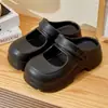 Zapatos Mary Jane para mujer con suela gruesa para exteriores perforados, nuevos y populares 2026, zapatillas cerradas versátiles de verano para ir al trabajo, estilo japonés