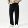 Principalmente presentando pantalones de pana para hombre de otoño e invierno, pantalones largos rectos holgados, pantalones casuales versátiles de talla grande con cordón elástico