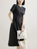 Vestido de algodão francês importado com design de veludo fino, cintura plissada, elegante para o dia a dia