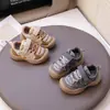 Zapatos para Niños 2026 Primavera y Otoño Nuevo Estilo Zapatos Deportivos para Niños Suela Suave Antideslizantes Zapatos para Bebés Zapatos Casuales para Niños Pequeños Zapatos Individuales