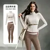 Conjunto de Yoga de Bloques de Color Directo de Fábrica para Mujer Chaqueta de Manga Larga con Cremallera y Cuello Alto Pantalones de Fitness Levanta Glúteos de Cintura Alta Conjunto de Pilates