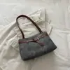 Bolsa Feminina Transfronteiriça 2026 Novo Estilo Moda Cor Sólida Bloqueio de Cores Retrô Versátil Grande Capacidade Bolsa de Mão Tote Bolsa de Ombro