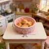 Cesta de Pão de Renda Simulada Bandeja de Resina Cena de Micro Paisagem Decoração de Casa de Bonecas Ímã de Geladeira DIY Materiais