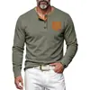 Camisa Henley de pana tejida transfronteriza para hombre 2026, tres botones, media tapeta, bloques de color, bolsillo de parche, manga larga
