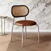 Silla de comedor de ratán de imitación nórdica para uso doméstico, estilo vintage de lujo ligero, popular en comunidades en línea, adecuada para restaurantes de alquiler vacacional, respaldo de ratán tejido retro, silla de hotel estilo americano