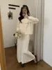 Conjunto de Dos Piezas de Punto Suave para Mujer con Vestido Hueco de Tirantes y Cárdigan Suéter con Lazo de Color Contrastante, Nuevo Otoño/Invierno 2026