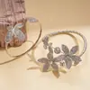 Pulsera Abierta Flor Irregular Incrustada de Diamantes Transfronteriza Europea y Americana, Estilo Minimalista Único, Joyería de Lujo Ligero de Alta Gama para Mujeres