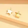 Brincos de Textura Plissada Distinctivos e Únicos para Desenho de Fio Design de Nicho Feminino Brincos com Senso Avançado Brincos Elegantes de Celebridade da Internet Brincos