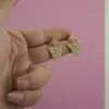Pendientes de triángulo de strass estilo coreano diseño de nicho femenino temperamento simple versátiles pendientes de viento frío pendientes en vivo