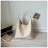 Bolsa de Ombro Tecida com Padrão Retro Transfronteiriça 2026 Nova Tendência de Nicho Bolsa Tote Casual Grande Capacidade Bolsa de Axila