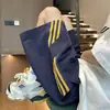 Shorts Esportivo Listrado Masculino, Seda Gelada, Estilo Fino de Verão, Novo Modelo 2025, Marca Tendência Estilo Americano de Basquete, Shorts Casuais Largos de Cinco Pontos