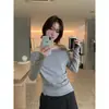 Em estoque. Camiseta Elegante de Manga Longa Slim-Fit de Um Ombro Duas Vias Estilo Coreano Simples para Mulheres, Top Slim-Fit de Outono 18344