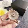 Reloj de Pulsera de Gama Alta, Lujo Accesible, Reloj de Cabeza de Tendencia Europeo y Americano, Popular Moda Romana, Elegante y con Estilo Reloj Retro
