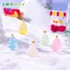 Árbol de Navidad en miniatura con luces brillantes para un micropaísaje creativo, decoraciones DIY temáticas de nieve, accesorios de bolsa sorpresa y figuritas en miniatura