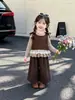 Conjunto de Ropa de Otoño para Niñas 2025 Nuevo Moda y Elegante Estilo Coreano para Niños, Conjunto de Tres Piezas de Moda de Otoño para Niñas Pequeñas
