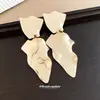 Pendientes de Botón Geométricos Irregulares Exagerados de Metal con Superficie Brillante, Estilo Nuevo 2026, Pendientes de Personalidad, Sentido del Diseño, Adornos para Orejas