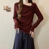 Camisa feminina de manga comprida com gola oblíqua e cor sólida para comércio exterior, outono e inverno, slim fit, plissada, nicho, top de lixamento