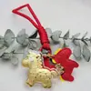 Oro Puro 999 Año del Caballo Modelo Nuevo Llavero "Hazte Rico al Instante" Serie de Regalos de San Valentín Correa para Teléfono Regalo de Año Nuevo