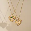 Dazan Conjunto Atacado Europeu e Americano Ins Transfronteiriço Titânio Aço Banhado a Ouro 18K Brincos e Colar de Zircônia Colorida em Formato de Coração Branco