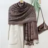 Bufanda Larga Jacquard Paisley con Borlas de Estilo Bohemio Étnico de Lujo Ligero de Nuevo Estilo con Bordado Estilo Chino para Salir