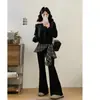 Conjunto de Dos Piezas para Mujer Talla Grande Otoño Nuevo Estilo Chic Francés Juvenil Sudadera Off-Shoulder con Parches a Cuadros y Pantalones Acampanados