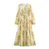 ¡Orden de exportación! Nueva ropa de mujer estilo europeo y americano transfronteriza, moda francesa, estilo pastoral, versátil, entallada en la cintura, cuello en V, vestido largo estampado