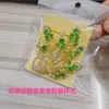 Elegante e Luxuosa Broche de Pena de Pavão com Penas Coloridas de Cristal, Adequado para Blazers, Vestidos Qipao e Acessórios de Traje para Banquetes