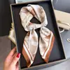 Bufanda Nueva de Seda Estampada, Rosa Geométrica, Chal de Alta Gama, Bufanda para Cuello con Protección Solar, Pañuelo Cuadrado Pequeño, Pañuelo para la Cabeza, Bufanda para Mujer