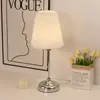 Luminária de mesa de cabeceira Amazon transfronteiriça, estilo americano e europeu, adequada para sala de estar e quarto, luz noturna protetora para os olhos, luminária de mesa decorativa vintage com interruptor de puxar