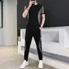 Traje deportivo de dos piezas para hombre de verano, camiseta de manga corta con cuello redondo de seda helada, pantalones deportivos, conjunto de ropa casual para el hogar