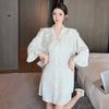 Pijama de Verano de Seda de Hielo para Mujer de Alta Gama Estilo Francés Cárdigan Color Sólido Bordado Camisón Suelto y Cómodo Ropa para el Hogar al Por Mayor