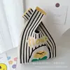 Nuevos Recuerdos Alrededor de los Callejones Estrechos: Bolsas de Punto Abuelo Panda de Chengdu, Bolsos Tote para Niñas, Bolsos de Mano Tejidos