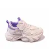 Sapatos femininos 2026 outono novo estilo infantil popular tênis branco estilo pai tênis esportivo leve para corrida para crianças mais velhas