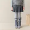 Zapatos, algodón, calcetines para niñas, estampado de cuadros, etiqueta de tela abotonada, calcetines con volantes, color café retro, hilo de punto, calentadores de piernas para niñas