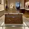 Lp19 Bolsa para Lonchera con Patrón de Cocodrilo Bolso de Hombro Cruzado de Cuero Genuino Bolso con Patrón de Piedra para Mujer Modelo Nuevo 2026 Cruzado