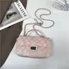 Bolso de Cadena con Patrón de Diamantes para Mujer 2026 Nuevo Bolso de Hombro de Moda para Mujer, Bolso Cruzado Pequeño Estilo Chanel para el Día a Día con un Toque de Lujo