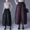 Garantia de Qualidade Antienvelhecimento Mãe Estilo Chinês Jacquard Formato Casulo Calças de Perna Larga Novas Calças de Nove Pontos Botão Casual Calças Calças para Botas Femininas