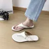 Chanclas Chuyuji Planas de Tira Trasera Estilo Francés para Mujer, Diseño de Verano 2026, Sandalias Romanas Únicas para Vacaciones