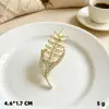 Broche Hao de Piedra con Incrustaciones de Diamantes de Sentido Avanzado Exquisito Ramillete de Pedrería Pines para Cuello Accesorios Pin para Traje Pin a Prueba de Luz