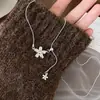 Colar com pingente floral estilo Ins, um toque de luxo e sofisticação, corrente de suéter elegante estilo coreano, colar simples, moderno e versátil para mulheres