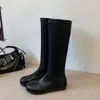 Botas longas femininas minimalistas retrô com bico redondo e aumento de altura, novas botas elásticas justas de outono 2026, botas de montaria de cano alto