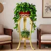 Soporte de flores de hierro forjado, estilo europeo, de pie, estante para macetas de interior de varios niveles para sala de estar y balcón, adecuado para plantas en maceta como plantas araña y plantas en maceta.