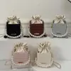 Bolso de mano simple y elegante con perlas para mujer, nuevo modelo 2026, bolso de hombro con cadena, bolso cruzado casual