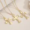 Aogu Cadena de Clavícula con Colgante de Cruz de Zirconia Chapada en Oro de 18 Quilates, Simple, Accesible, Lujo, Popular Transfronterizo, Collar Versátil para Mujer