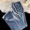 Jeans Gruesos Rectos Forrados de Polar para Mujer Invierno 2025 Nuevo Estilo Petite Pierna Ancha Algodón Acolchado Cintura Elástica Pantalones de Otoño e Invierno