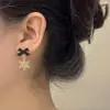 Brincos de Botão Moda Preto Vermelho Laço Floco de Neve Luxo Leve Elegante Nicho Simples Celebridade da Internet Design Avançado