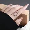 Anéis Irregulares com Moda Geométrica e um Toque de Luxo, Designs de Nicho com uma Grande Variedade de Estilos, Adequados para Melhores Amigos e Casais, Simples e Versáteis