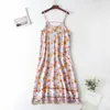 En Stock Estilo Europeo y Americano Primavera Nueva para Mujer Venta al por Mayor Rayón Estampado Tirantes Finos Vestido Falda Corta 110