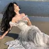 Estilo vacaciones de verano en la playa falda de tirantes de punto vestido de una pieza con volantes estilo francés