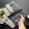 Jeans para Hombre 2024 Verano Nueva Moda Marca Gris Humo Combinable Inclinado Casual Ajustado Pantalones Cortos